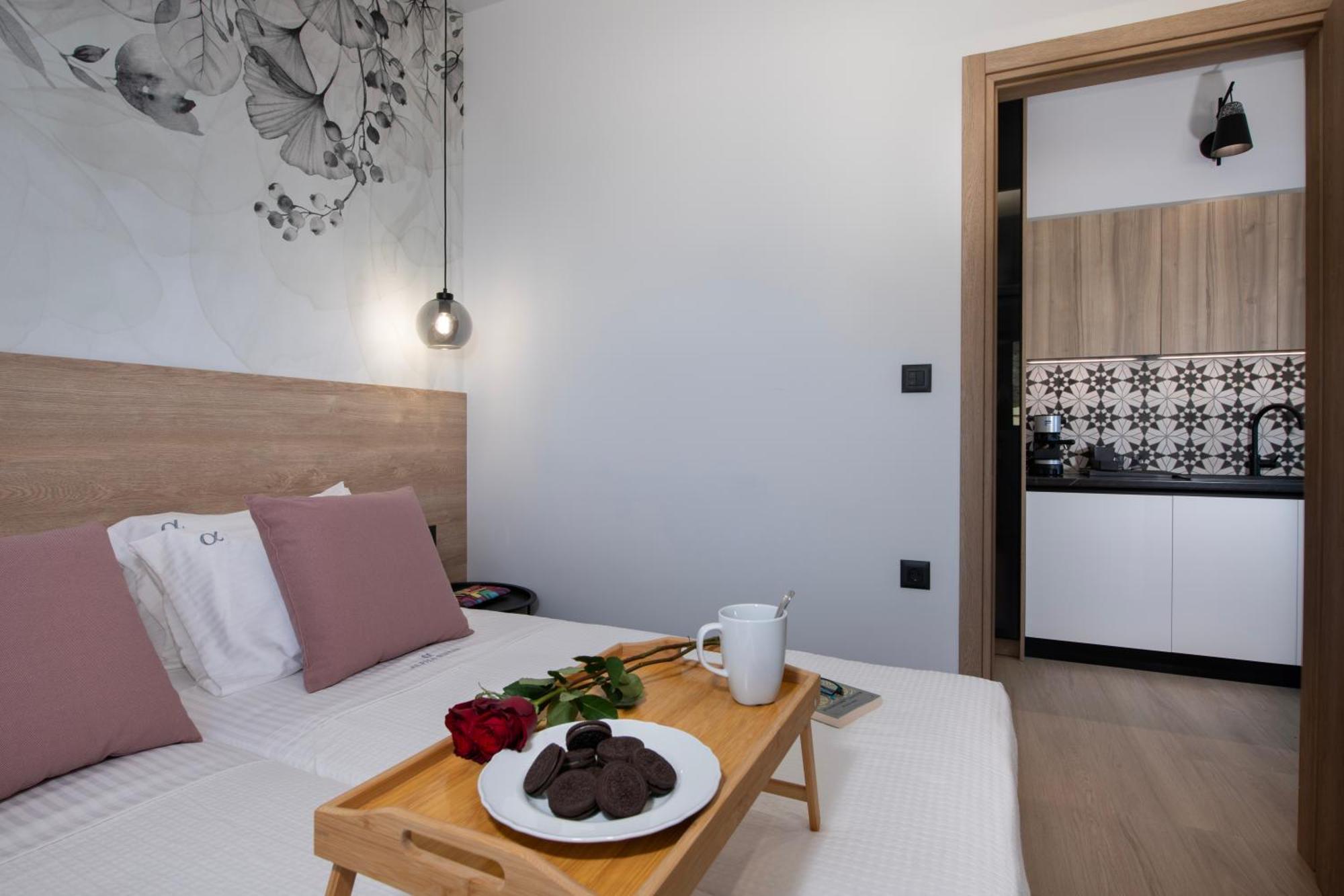 Alpha Suites Chania  Buitenkant foto