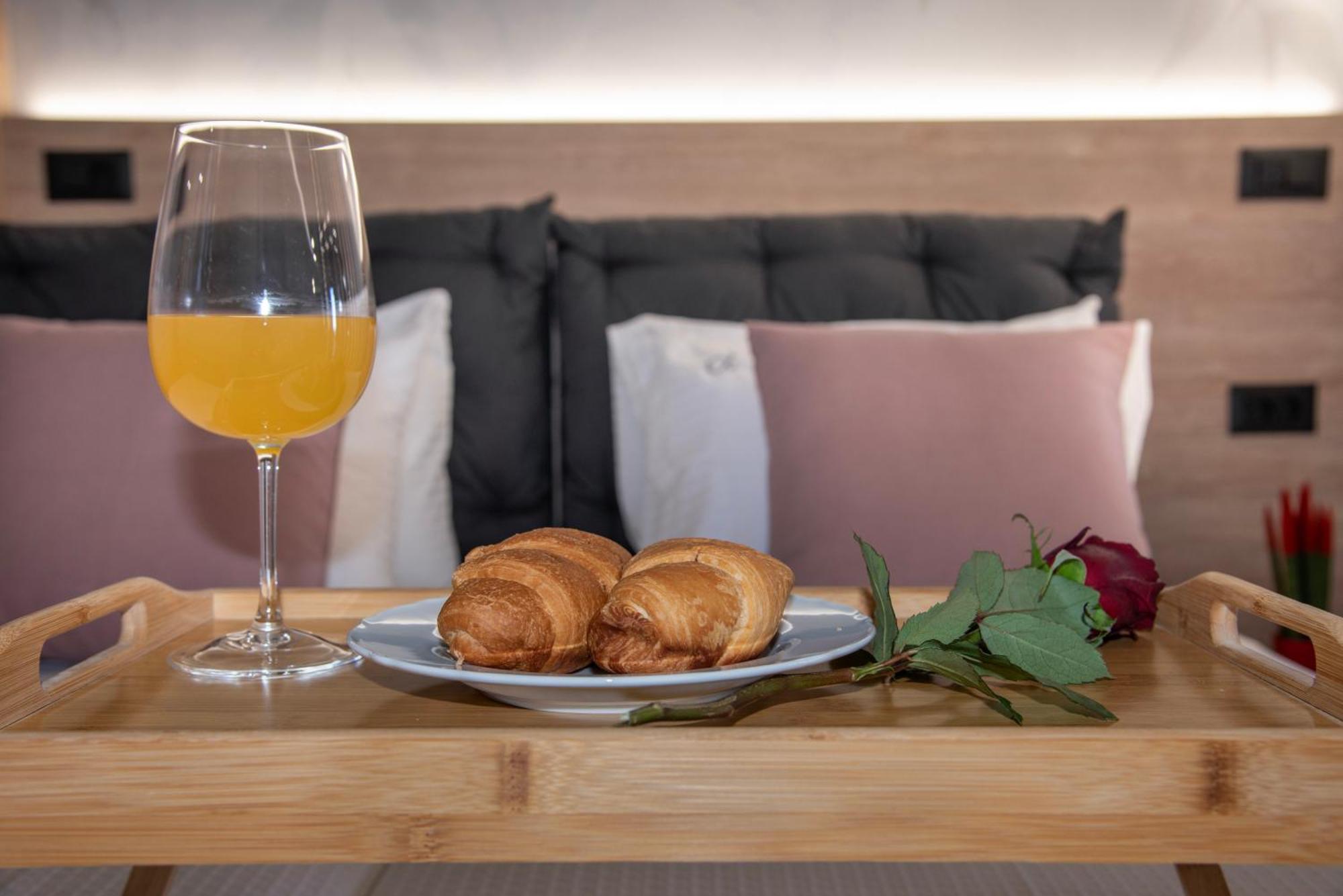 Alpha Suites Chania  Buitenkant foto