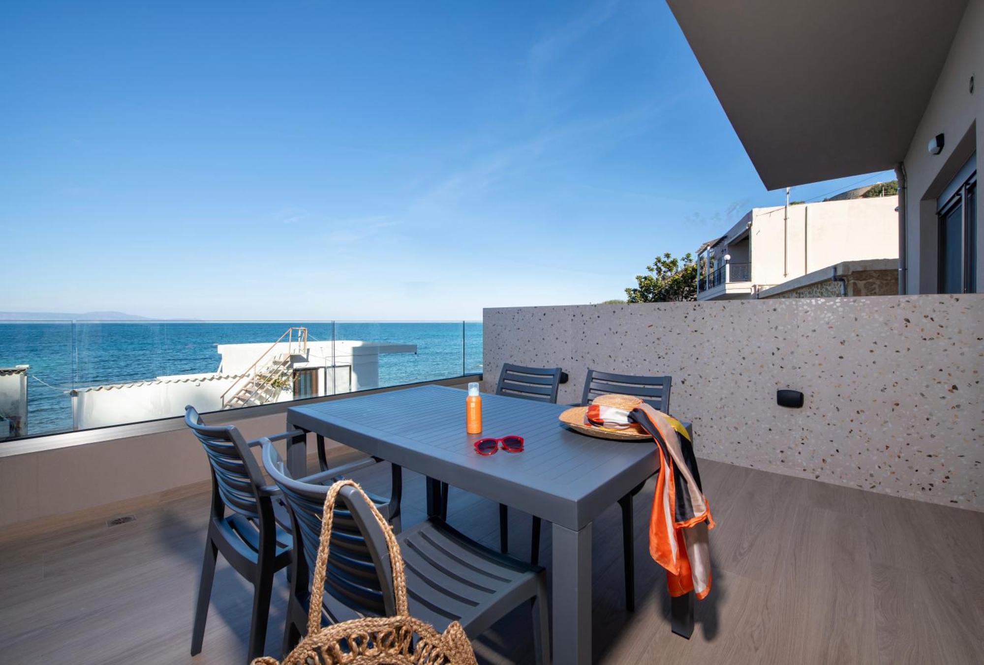 Alpha Suites Chania  Buitenkant foto