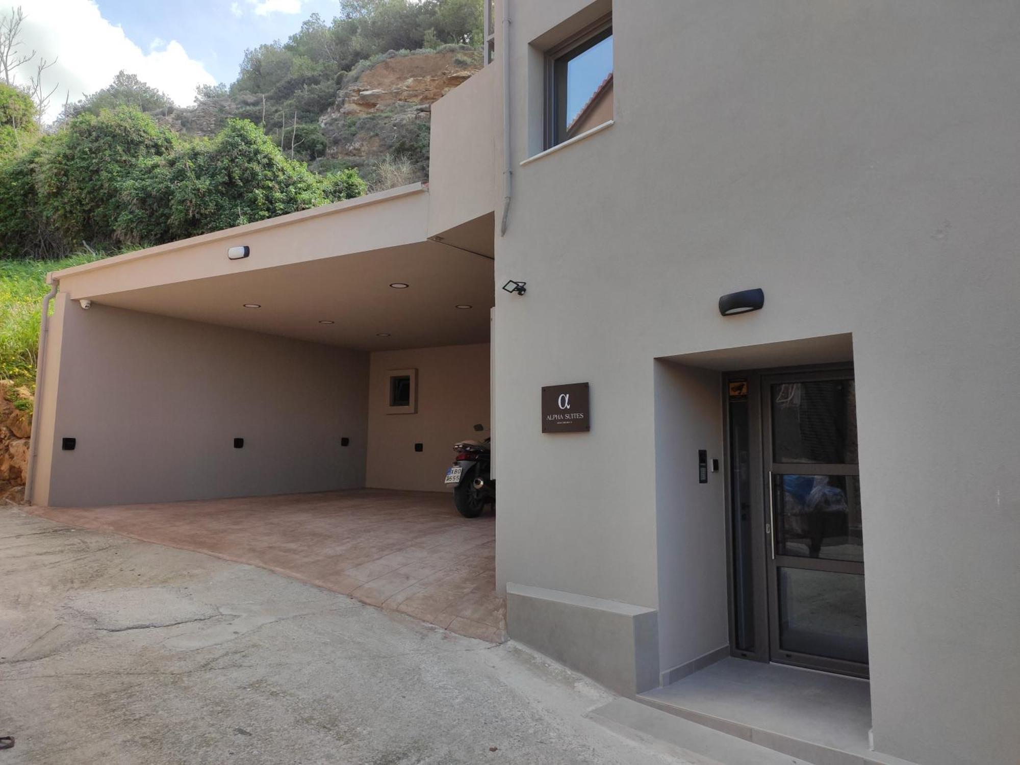 Alpha Suites Chania  Buitenkant foto